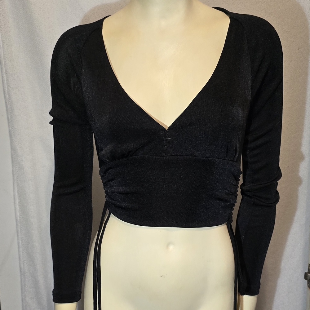 Forever 21 Black Ruched‎ Long Sleeve Blouse